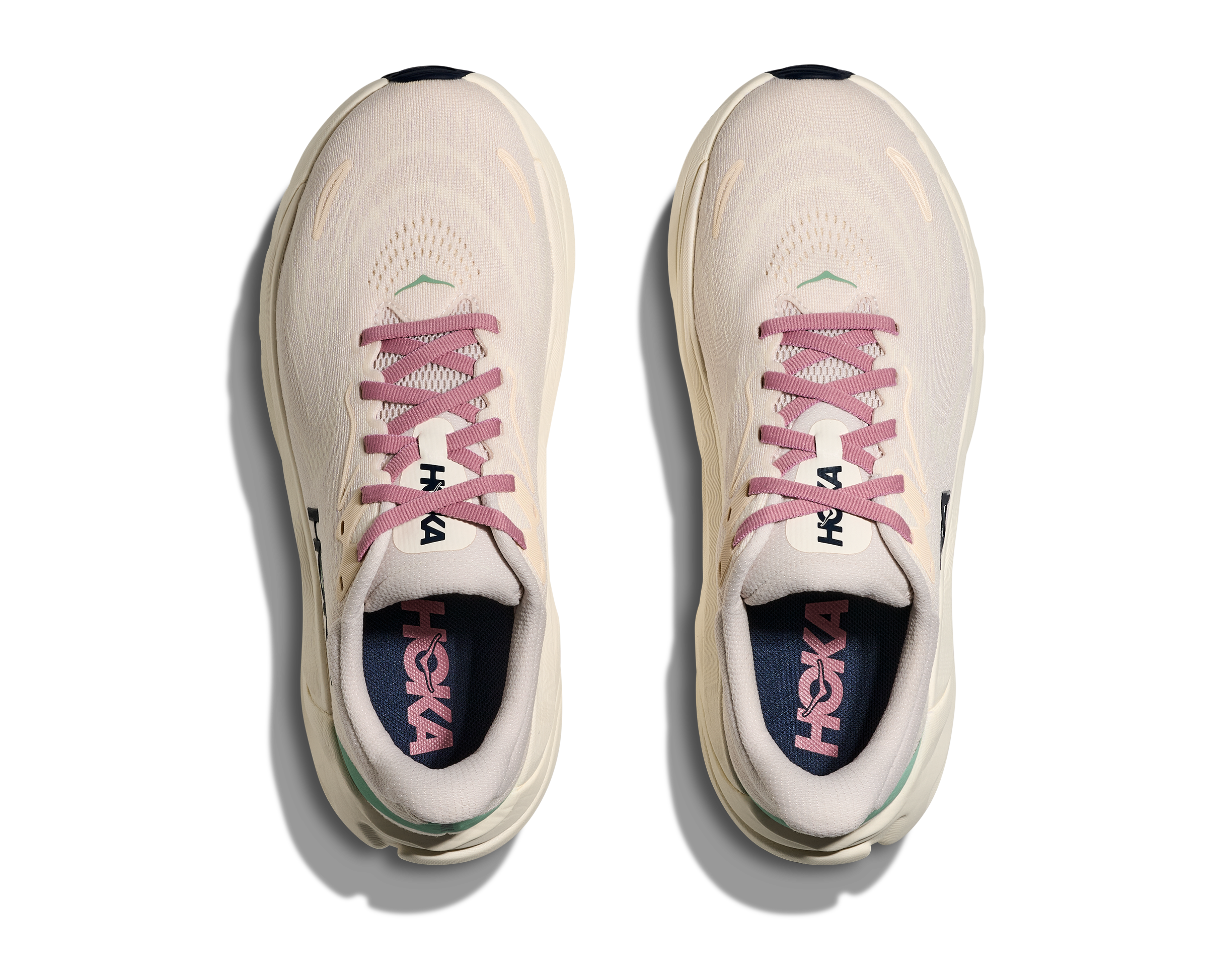 Women's Arahi 8
