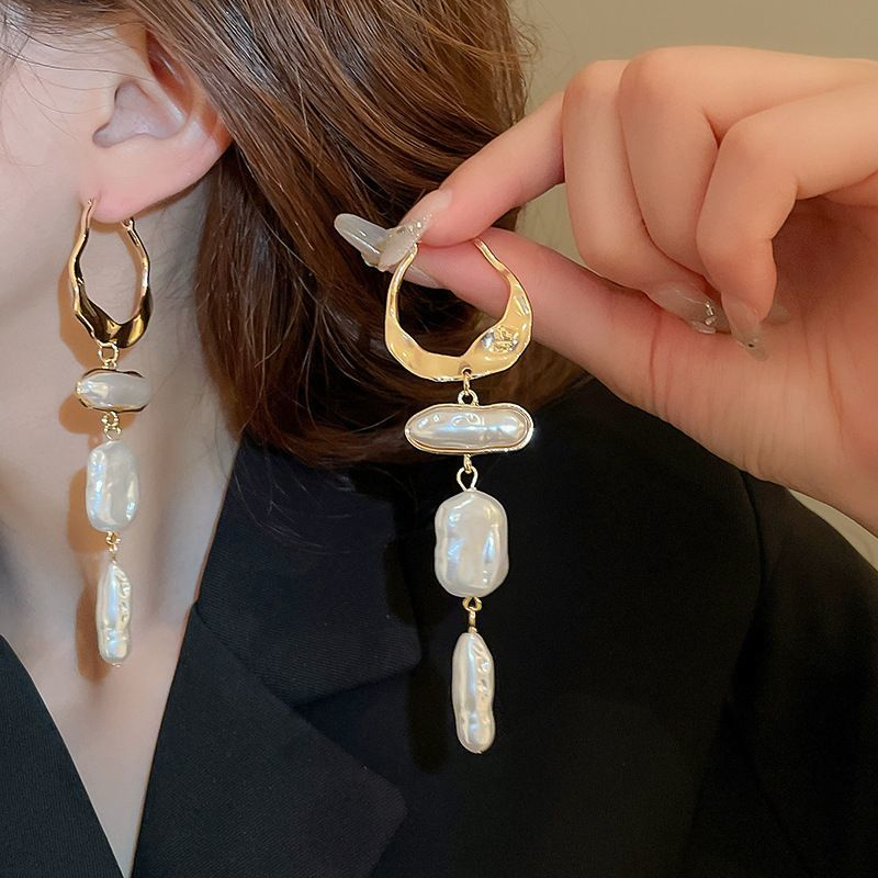 Dazzling Silver Long Metal Tassel Ear Cuffs, Minimalist Unique Design Earrings, Trendy Versatile Jewelry