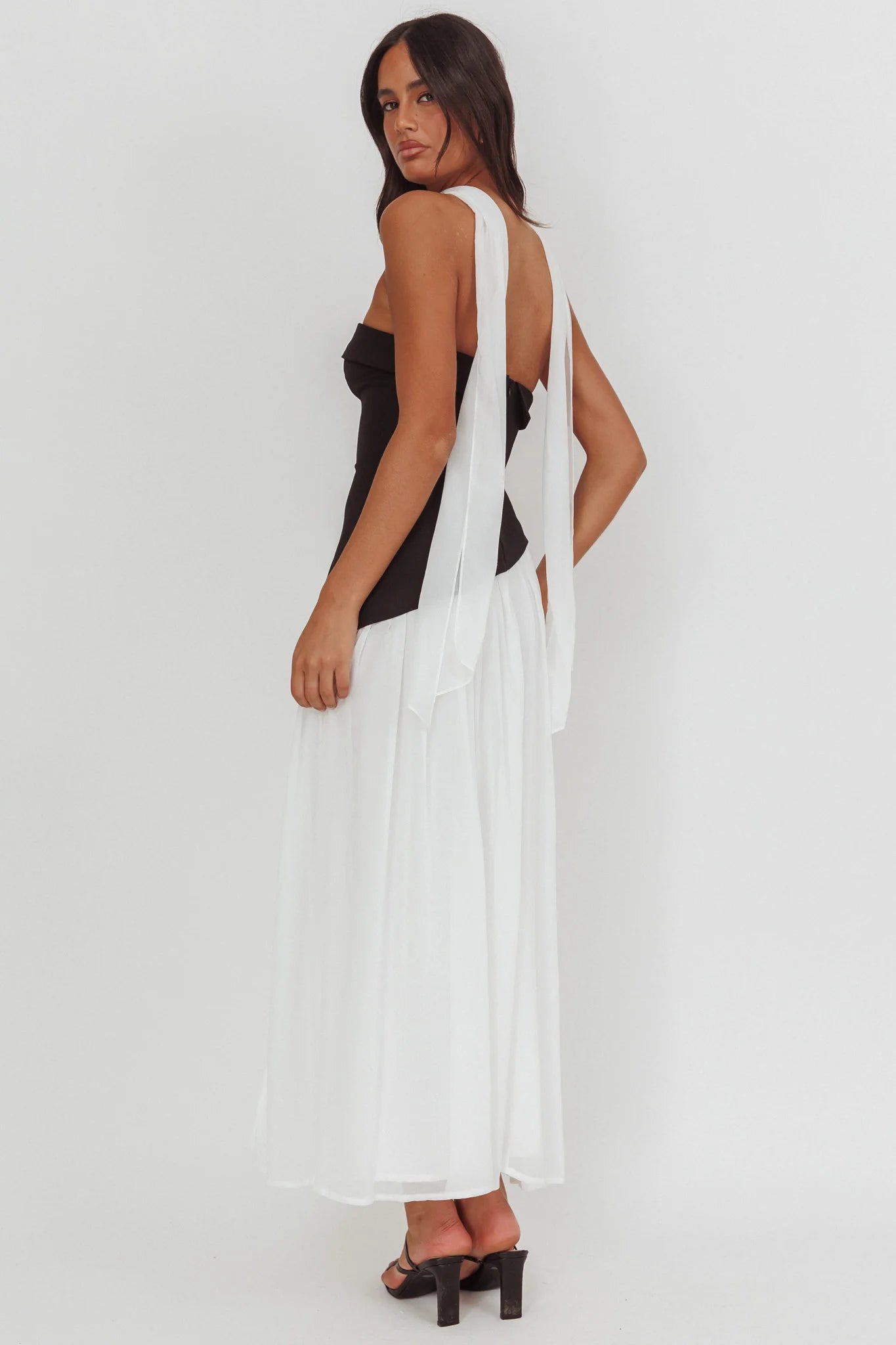 Mariabella Contrast Bodice Maxi Dress Black/White
