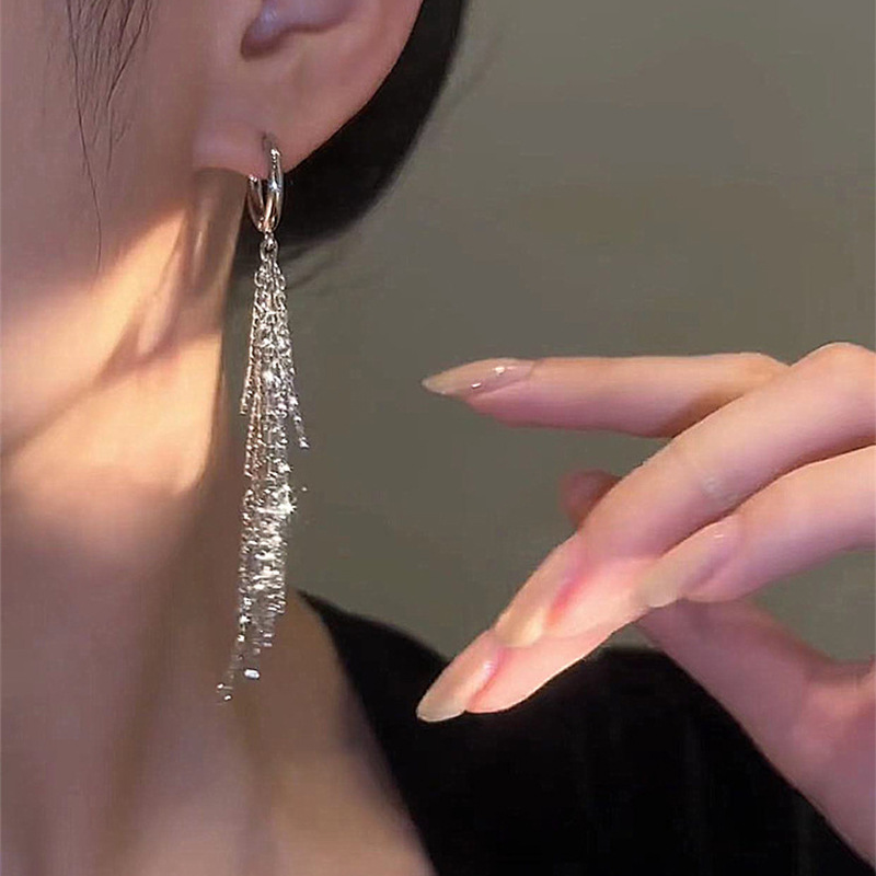 Dazzling Silver Long Metal Tassel Ear Cuffs, Minimalist Unique Design Earrings, Trendy Versatile Jewelry